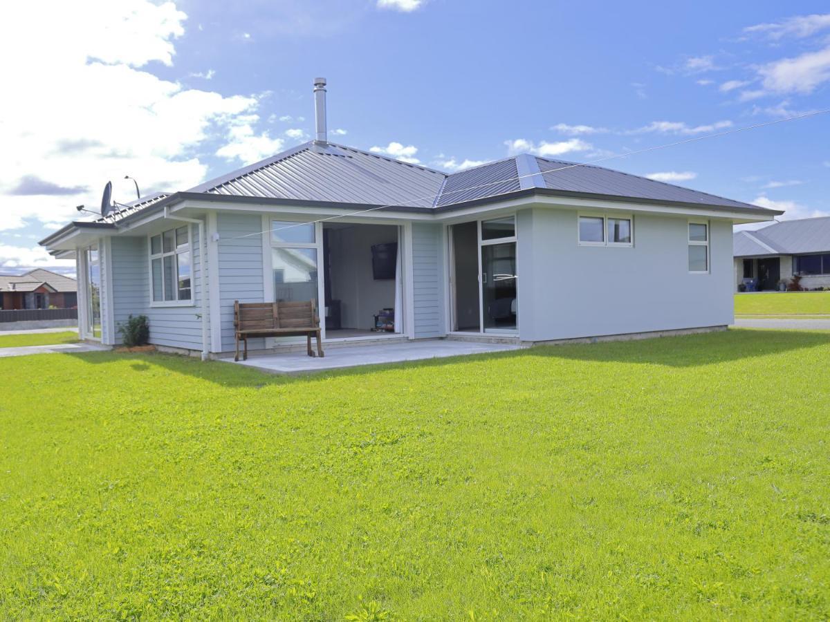 Fiordland Getaway - Te Anau Holiday Home Exterior photo