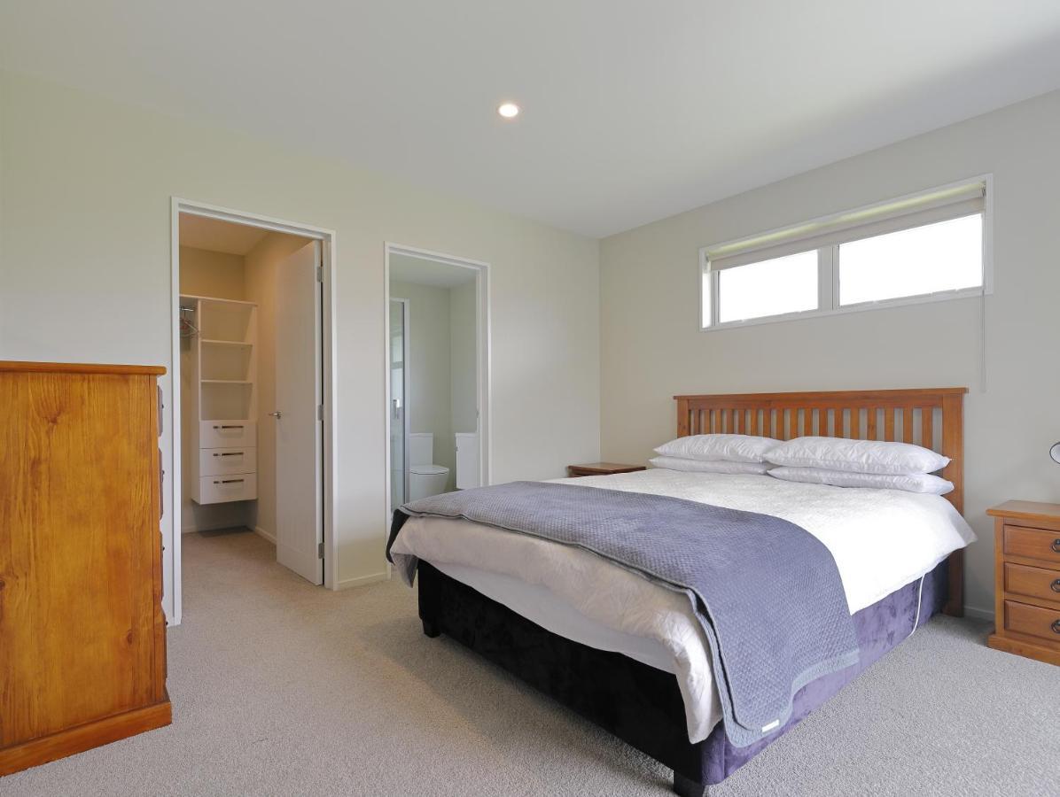 Fiordland Getaway - Te Anau Holiday Home Exterior photo